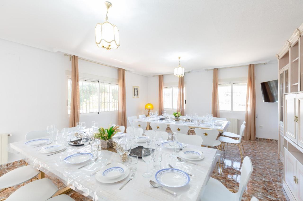 הוילה Tángel Fidalsa Grand White House מראה חיצוני תמונה