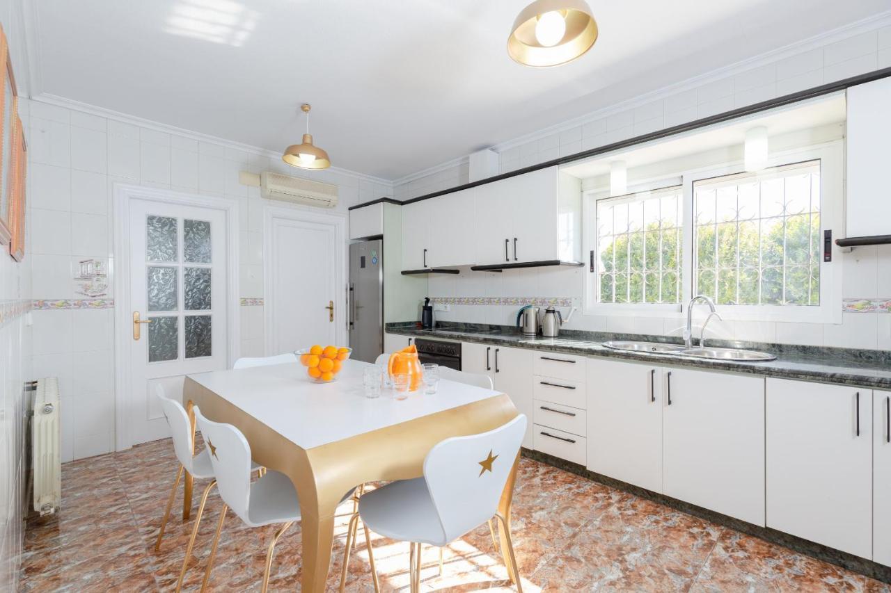 הוילה Tángel Fidalsa Grand White House מראה חיצוני תמונה