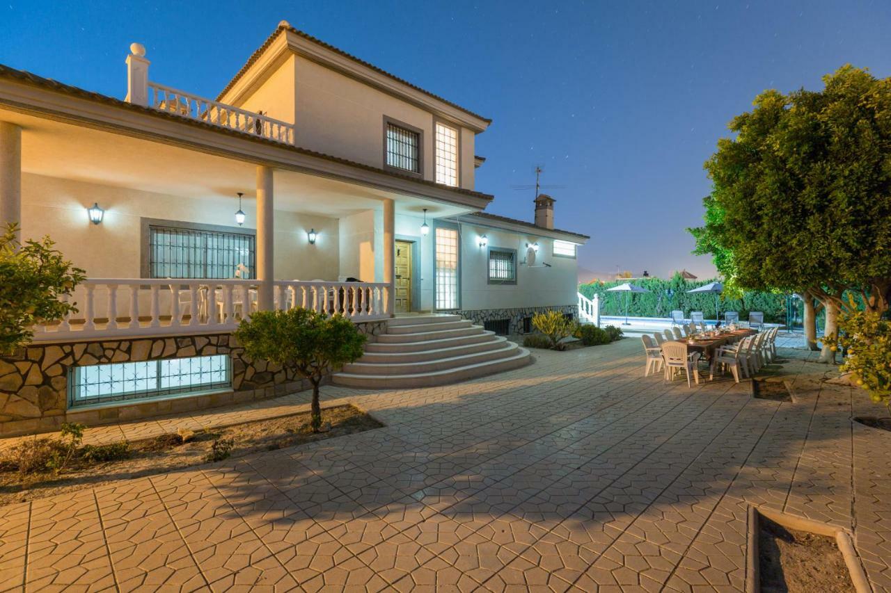 הוילה Tángel Fidalsa Grand White House מראה חיצוני תמונה